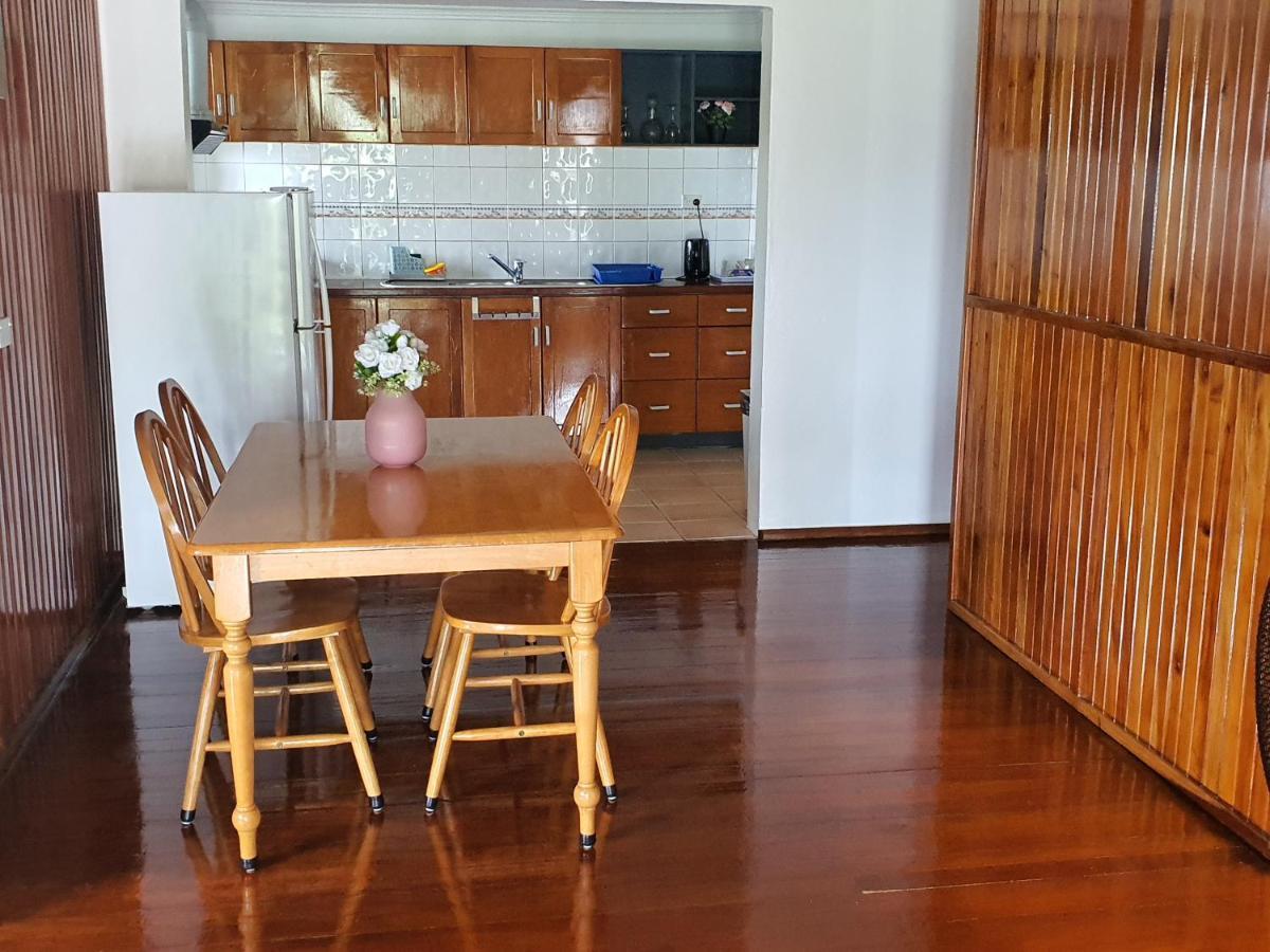 Loverly 3 Bedroom Rental Pool Outdoor Area Upper 苏瓦 外观 照片