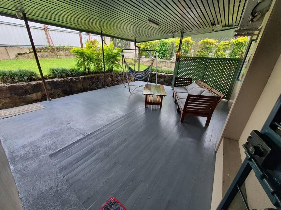 Loverly 3 Bedroom Rental Pool Outdoor Area Upper 苏瓦 外观 照片