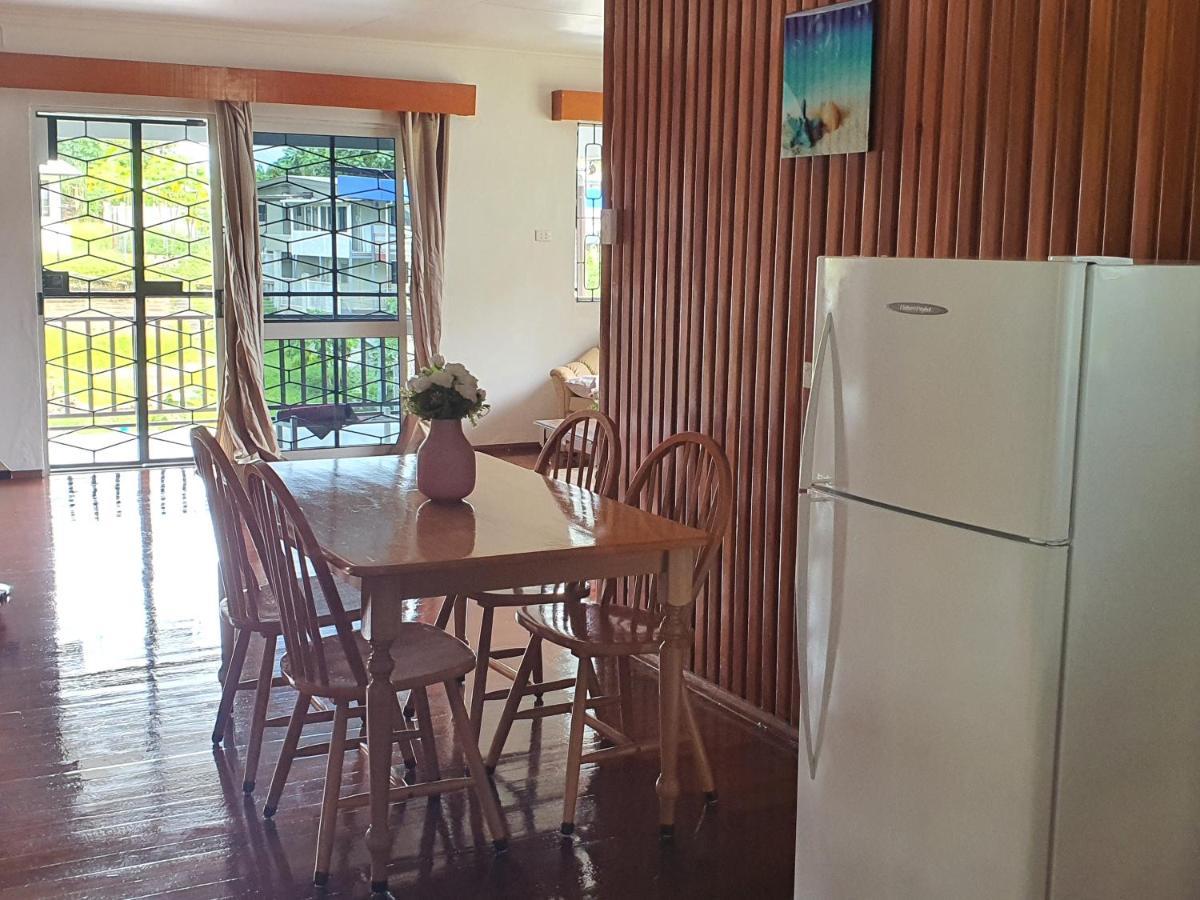Loverly 3 Bedroom Rental Pool Outdoor Area Upper 苏瓦 外观 照片