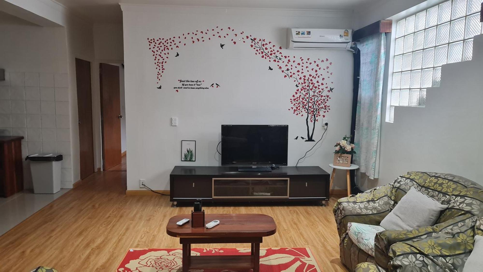 Loverly 3 Bedroom Rental Pool Outdoor Area Upper 苏瓦 外观 照片