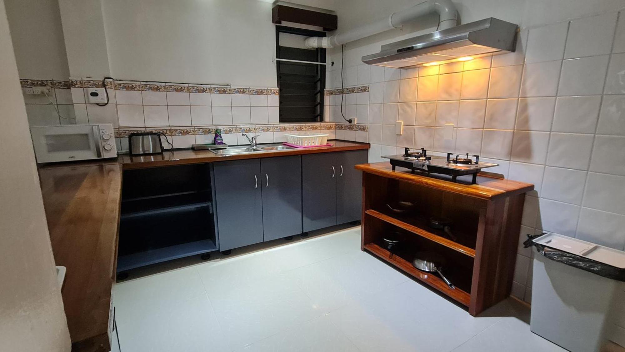 Loverly 3 Bedroom Rental Pool Outdoor Area Upper 苏瓦 外观 照片