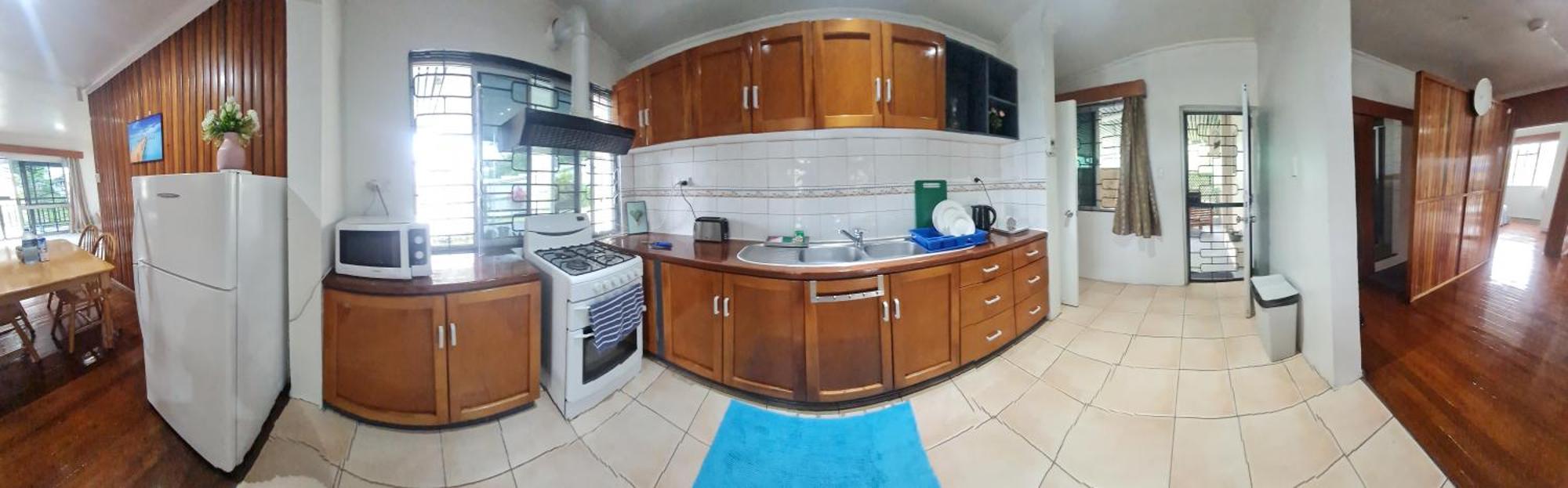 Loverly 3 Bedroom Rental Pool Outdoor Area Upper 苏瓦 外观 照片