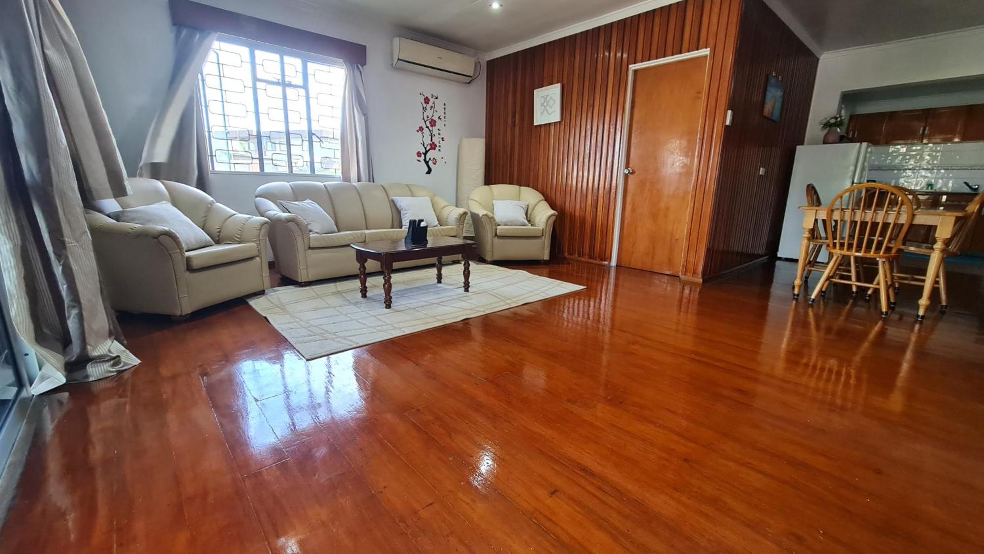 Loverly 3 Bedroom Rental Pool Outdoor Area Upper 苏瓦 外观 照片