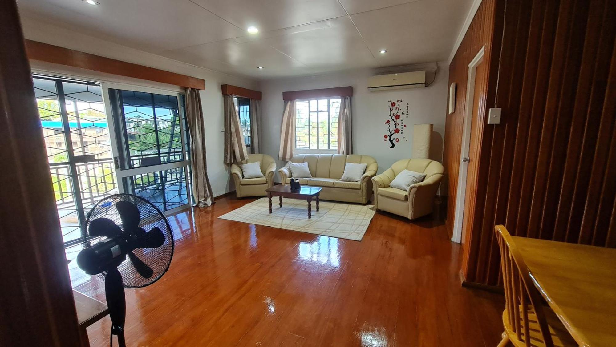 Loverly 3 Bedroom Rental Pool Outdoor Area Upper 苏瓦 外观 照片